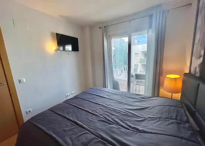 Royal Marine 413 * Roses